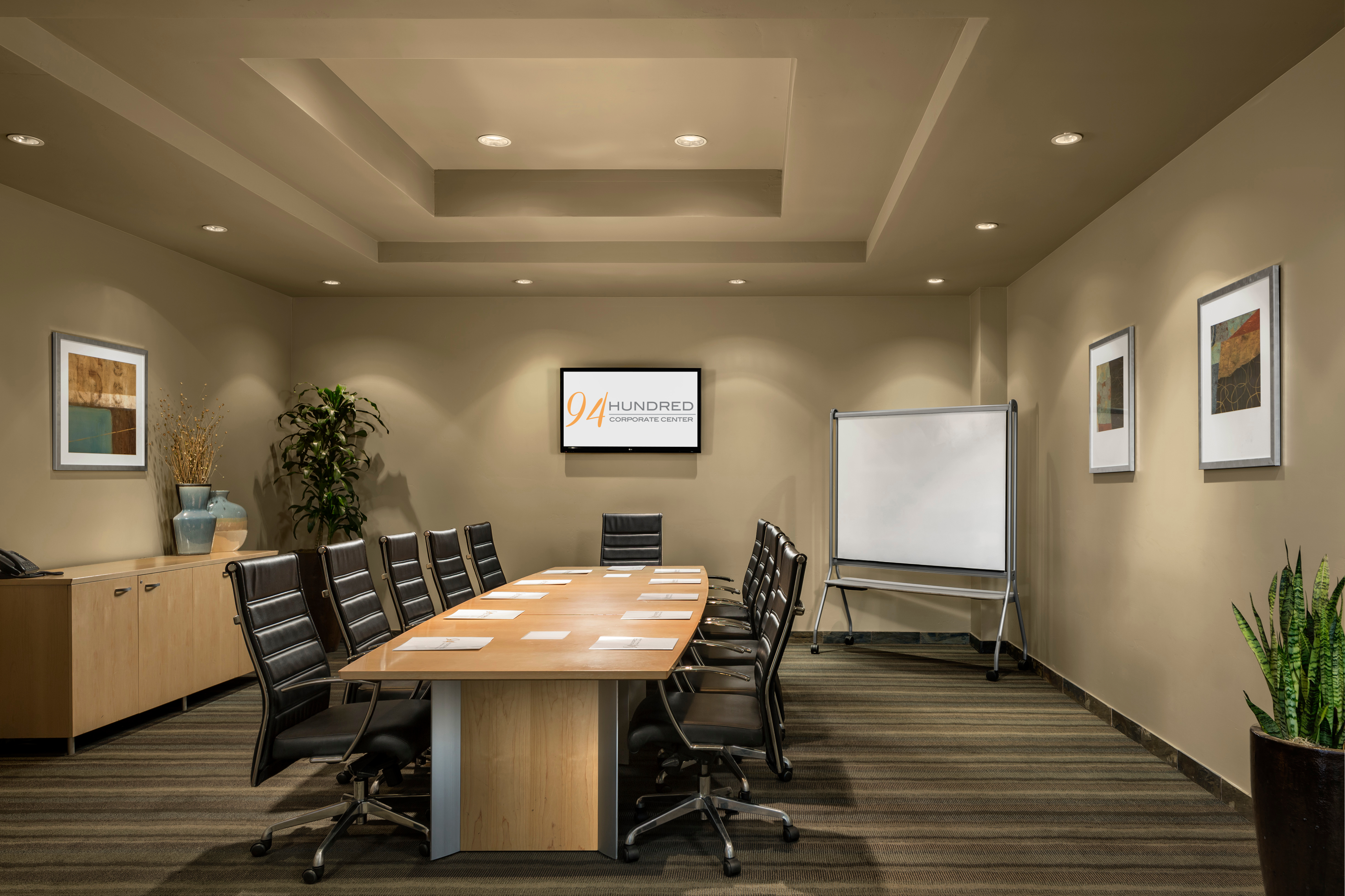 94 Hundred Corporate Center - Executive Suites in Scottsdale Photo