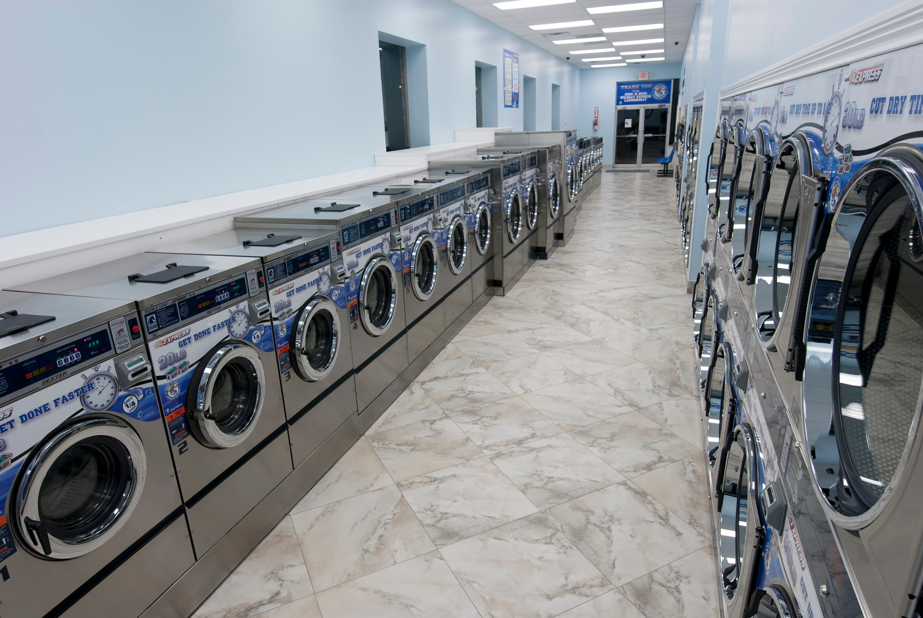 Suds 'N Duds Wildcat Express Laundromat, 2594 Richmond Rd, Lexington