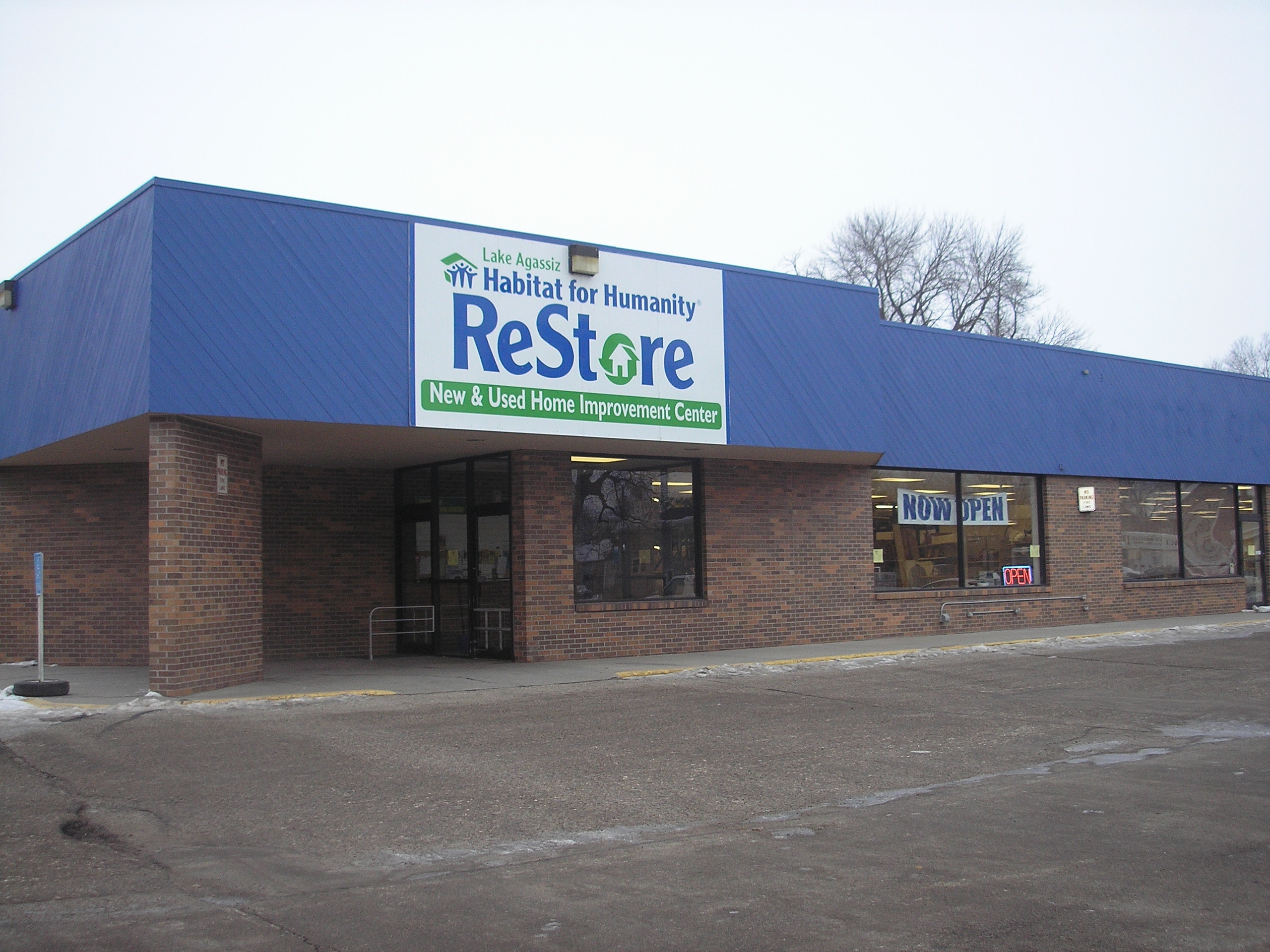 ReStore - Lake Agassiz Habitat for Humanity, 210 11th St N, Moorhead