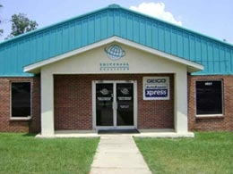 Universal Collision Center Photo