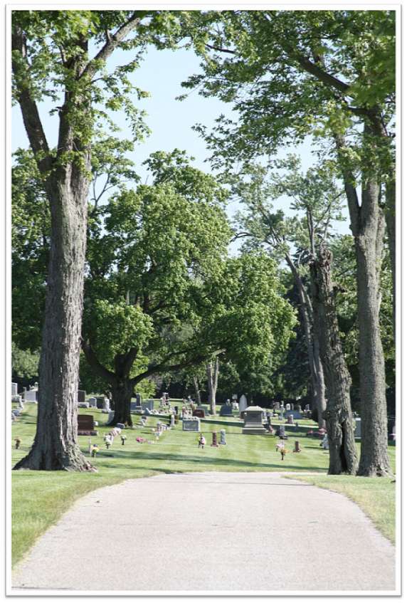 Graceland Cemetery, 1505 Morthland Dr, Valparaiso, IN MapQuest