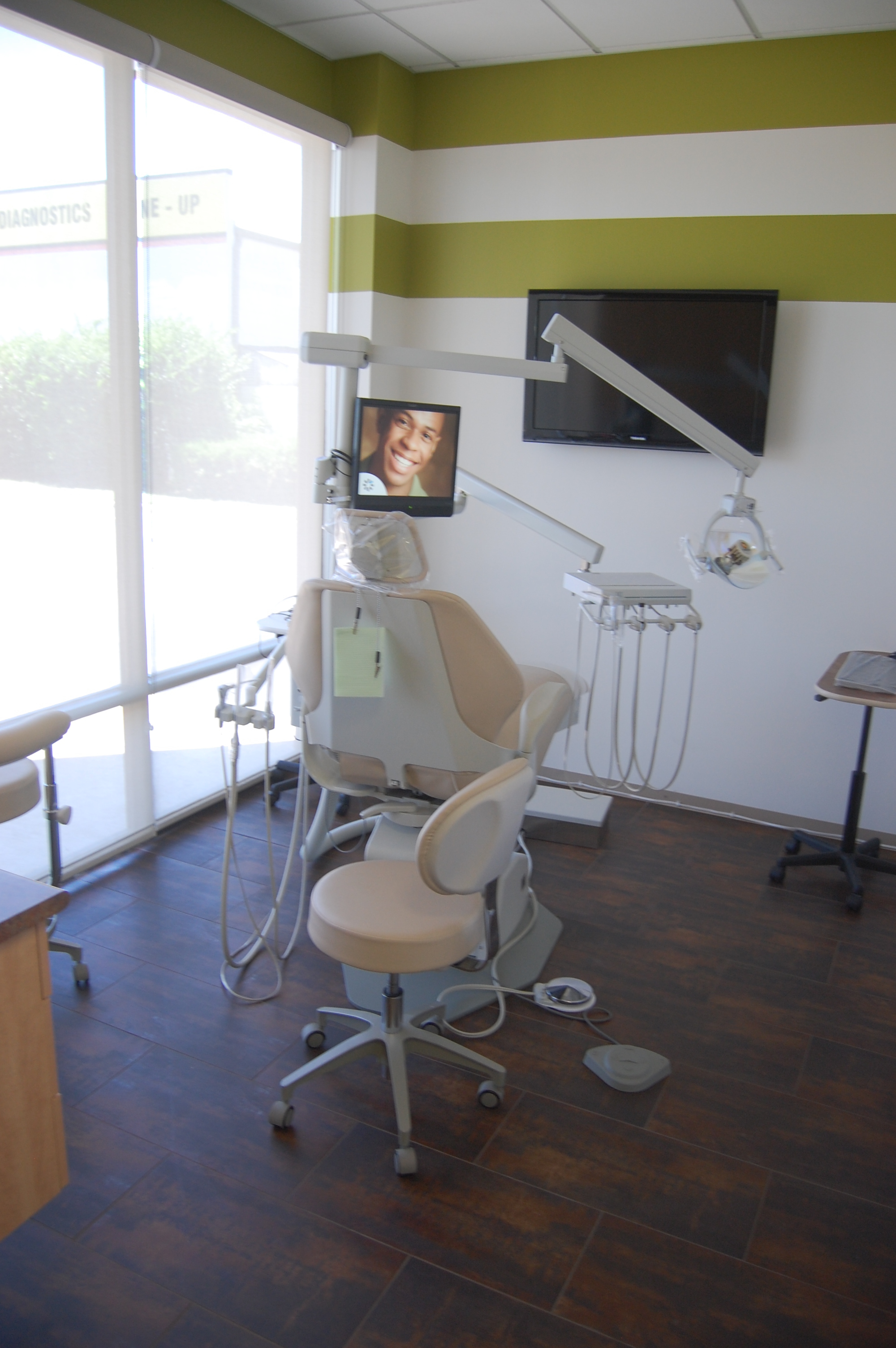 Copperfield Modern Dentistry Photo