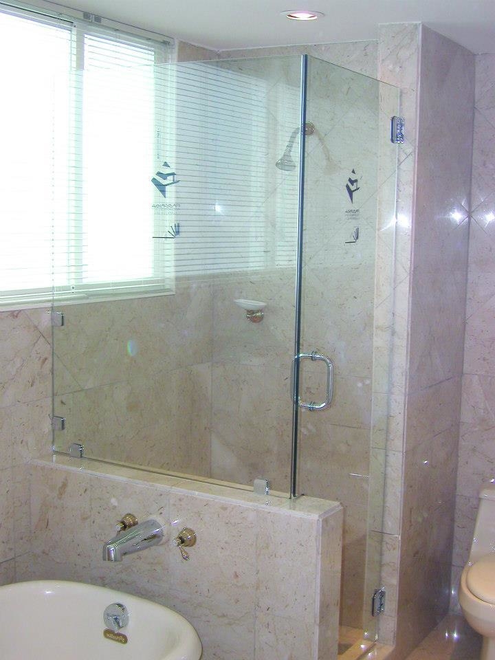 Mitchell's Glass & Mirror Photo