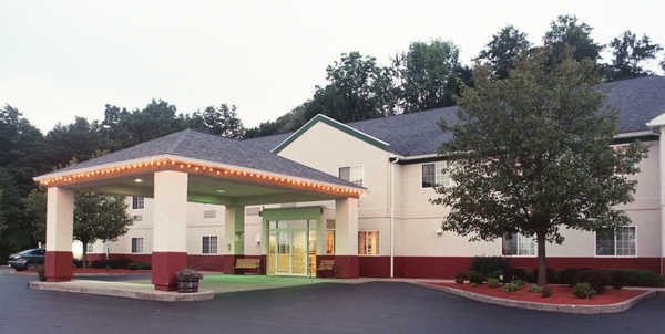 Dollinger's Inn & Suites
