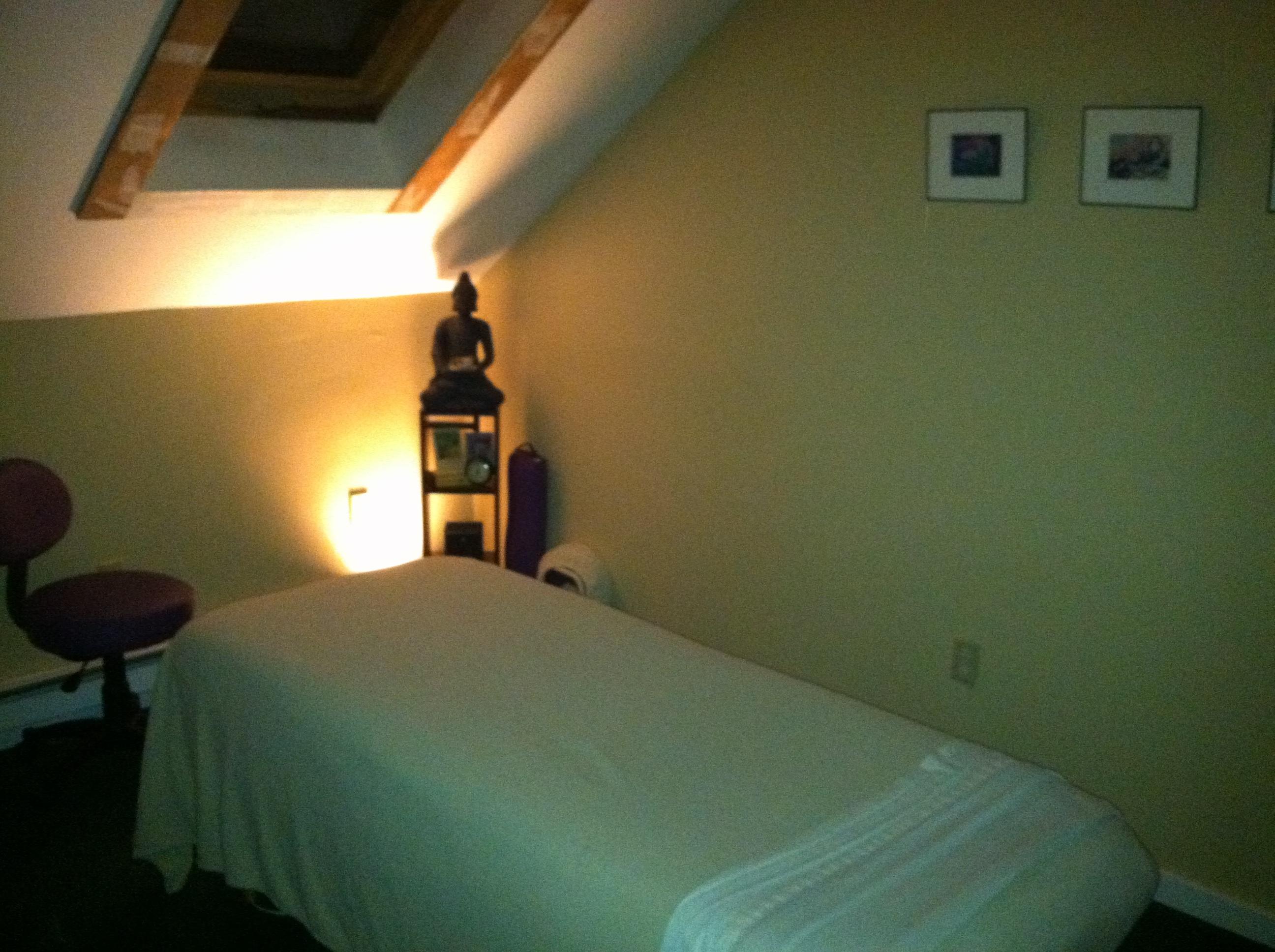 Chakra Massage Therapy Center Coupons near me in Southbury 8coupons
