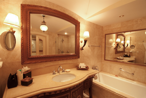 Images Janssen Glass & Door, LLC