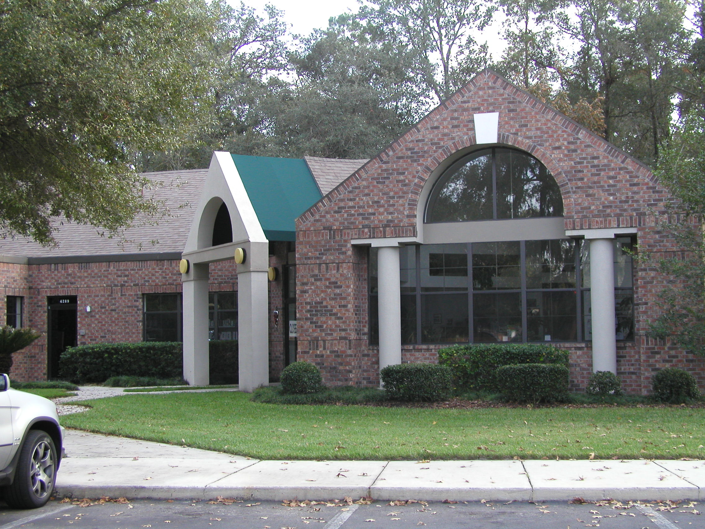 Millhopper Veterinary Med Ctr - Gainesville, FL