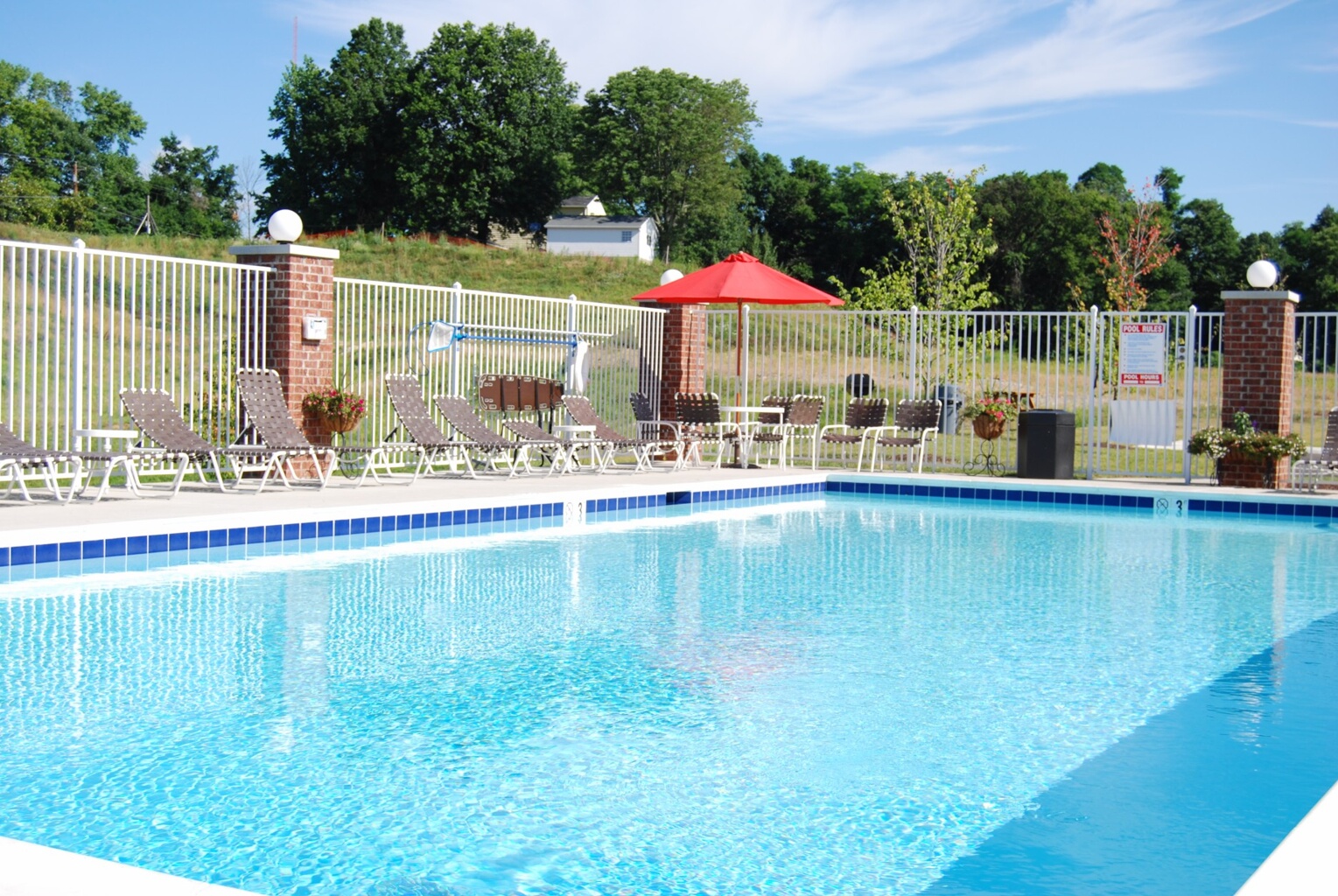 Brookstone Crossing, 6416 Ridgeline Dr, Cold Spring, KY, Apartments