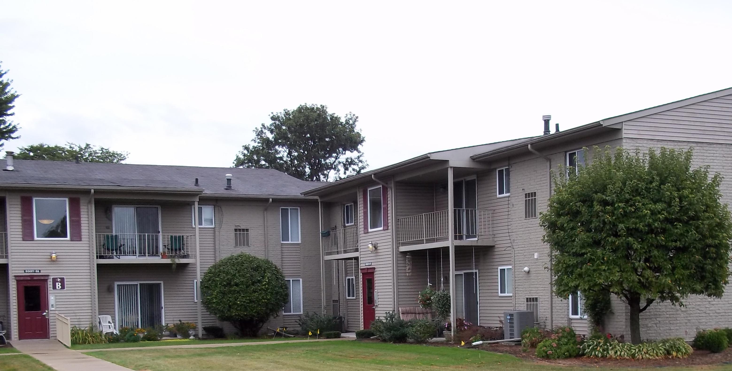 Allen Pointe Apartments, 9918 Allen Pointe Dr, Allen Park, MI MapQuest