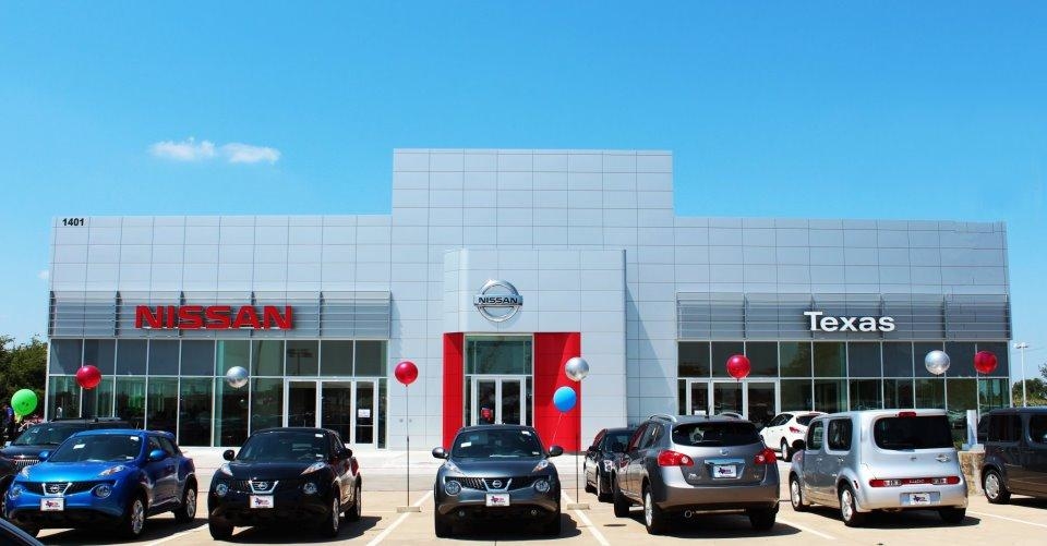 Texas Nissan of Grapevine, 1401 W State Highway 114, Grapevine, TX