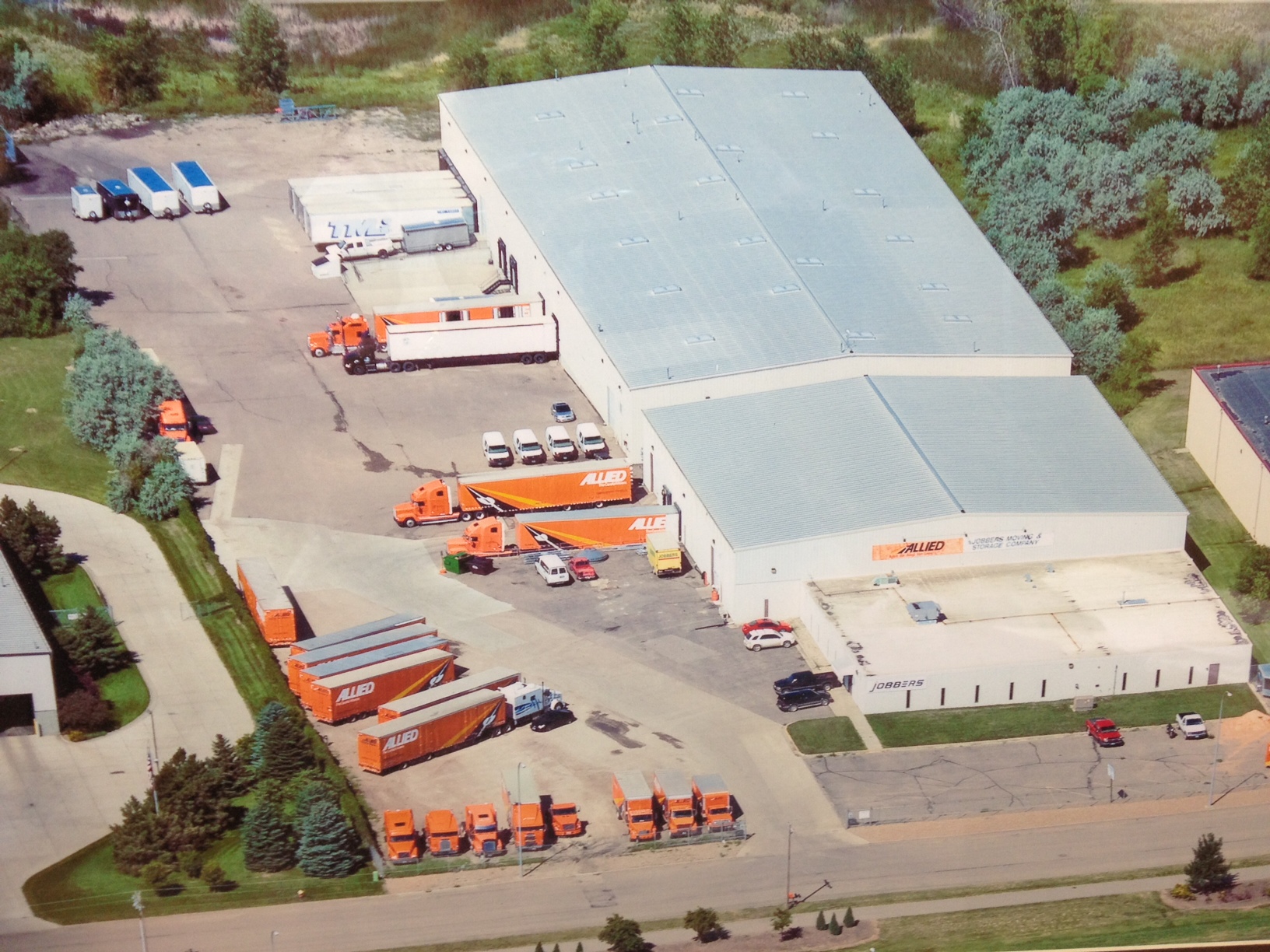 Jobbers Moving & Storage Photo