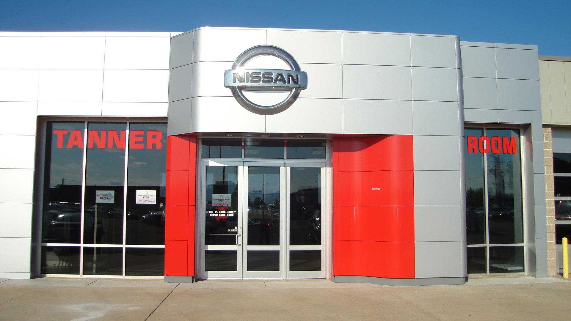 Tanner Motors Dodge Chrysler Jeep Ram Mazda Nissan in Brainerd, MN 56401