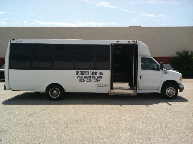 LA Happy Hours Party Bus - Van Nuys, CA
