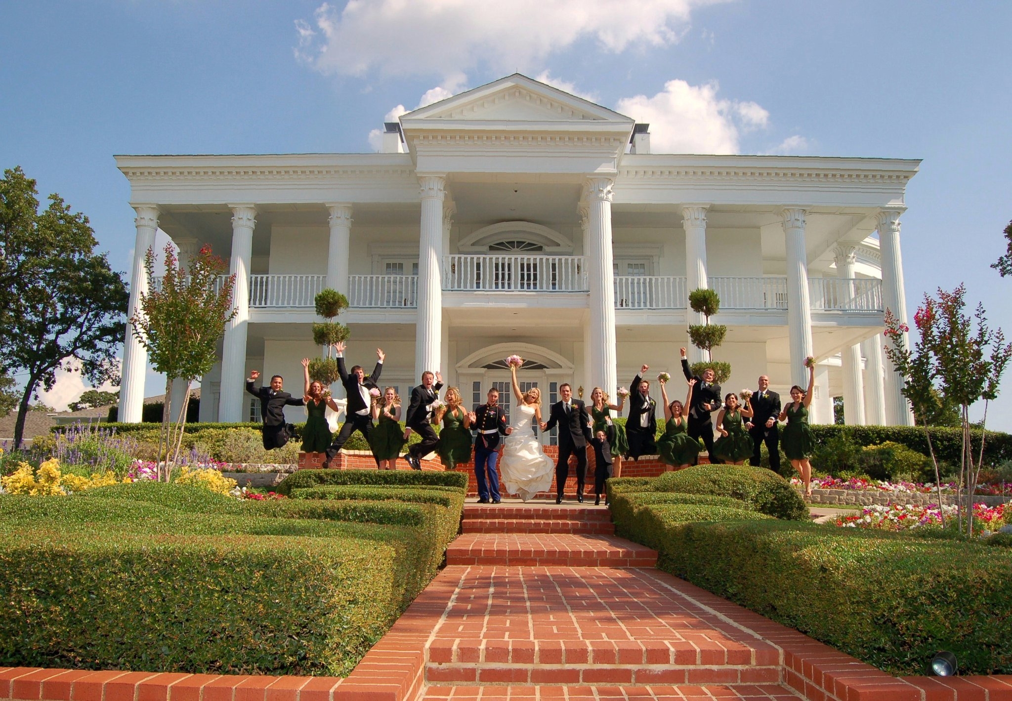 Lone Star Mansion - Burleson, TX