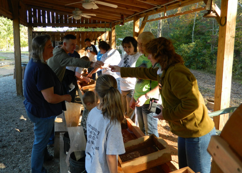 Salty Dog Gem Mine at WagonMaster, 359 Adventure Ranch Rd, Murphy, NC