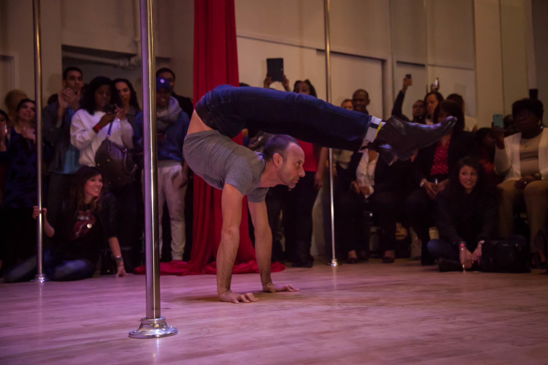 We offer Deep Stretch & Contortion photo credit: Jazzmine Beaulieu Photography