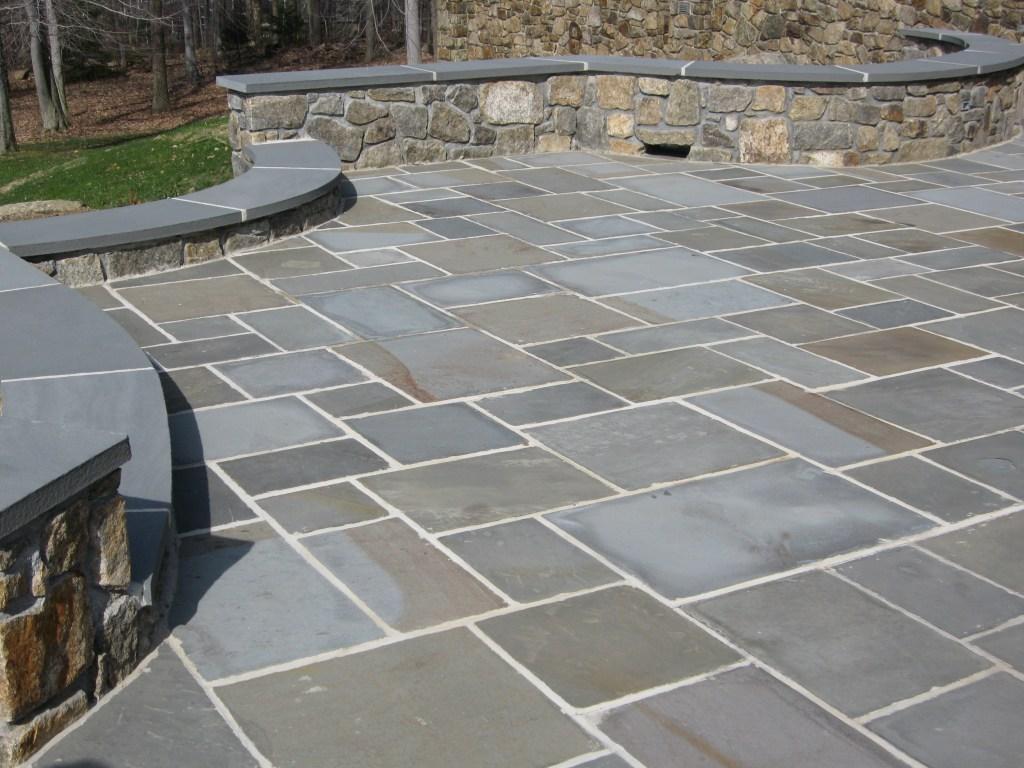 Flagstone with margins