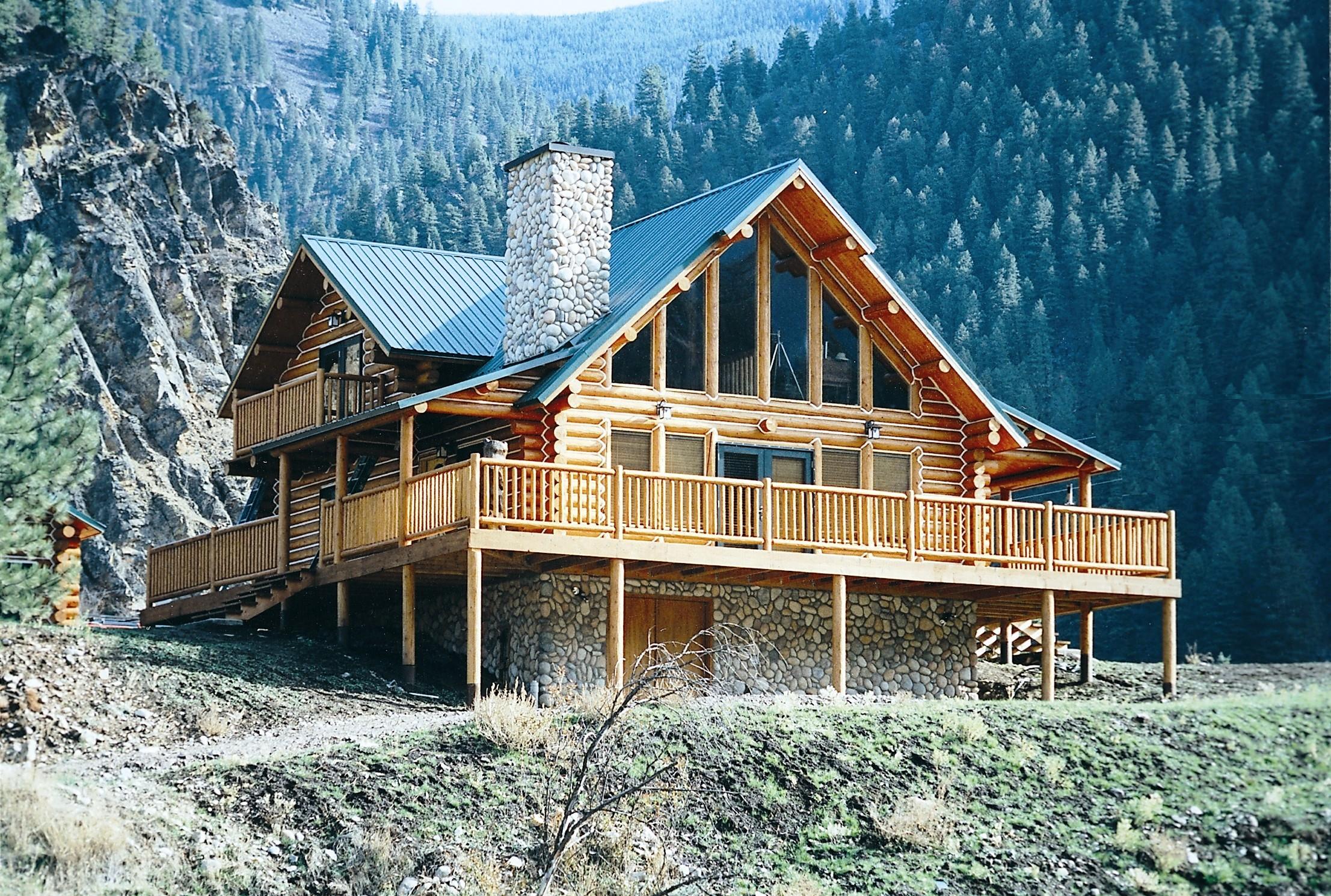 Bitterroot Valley Log & Timber, Inc., 2036 US Highway 93 N, Victor, MT