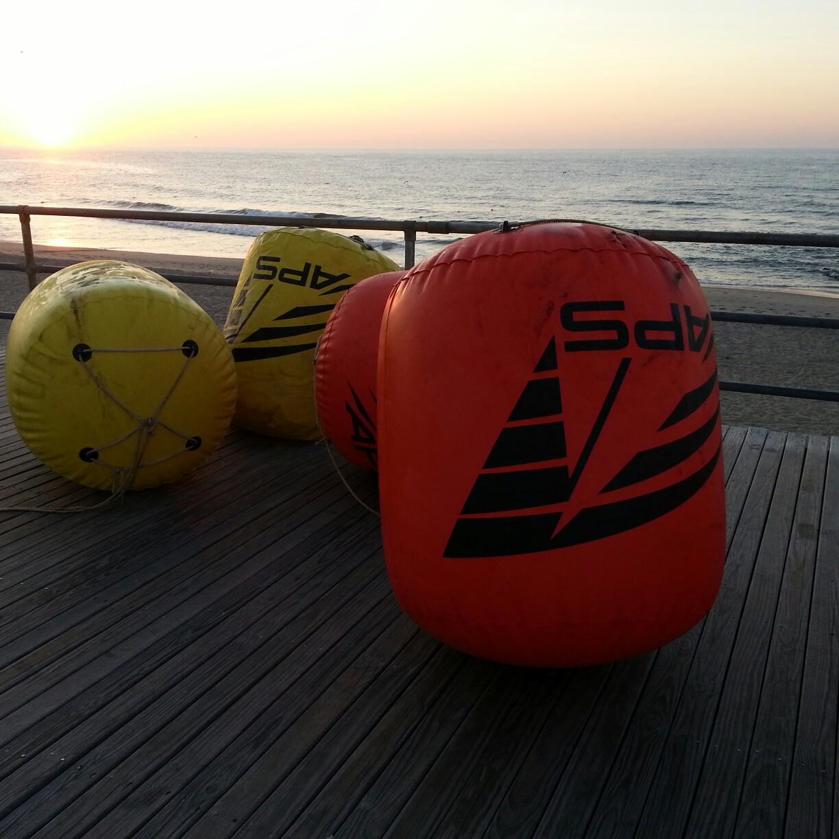 Time to set the buoys. 50 minutes to race start in Allenhurst, Vice Versa triathlon. Good luck everyone!