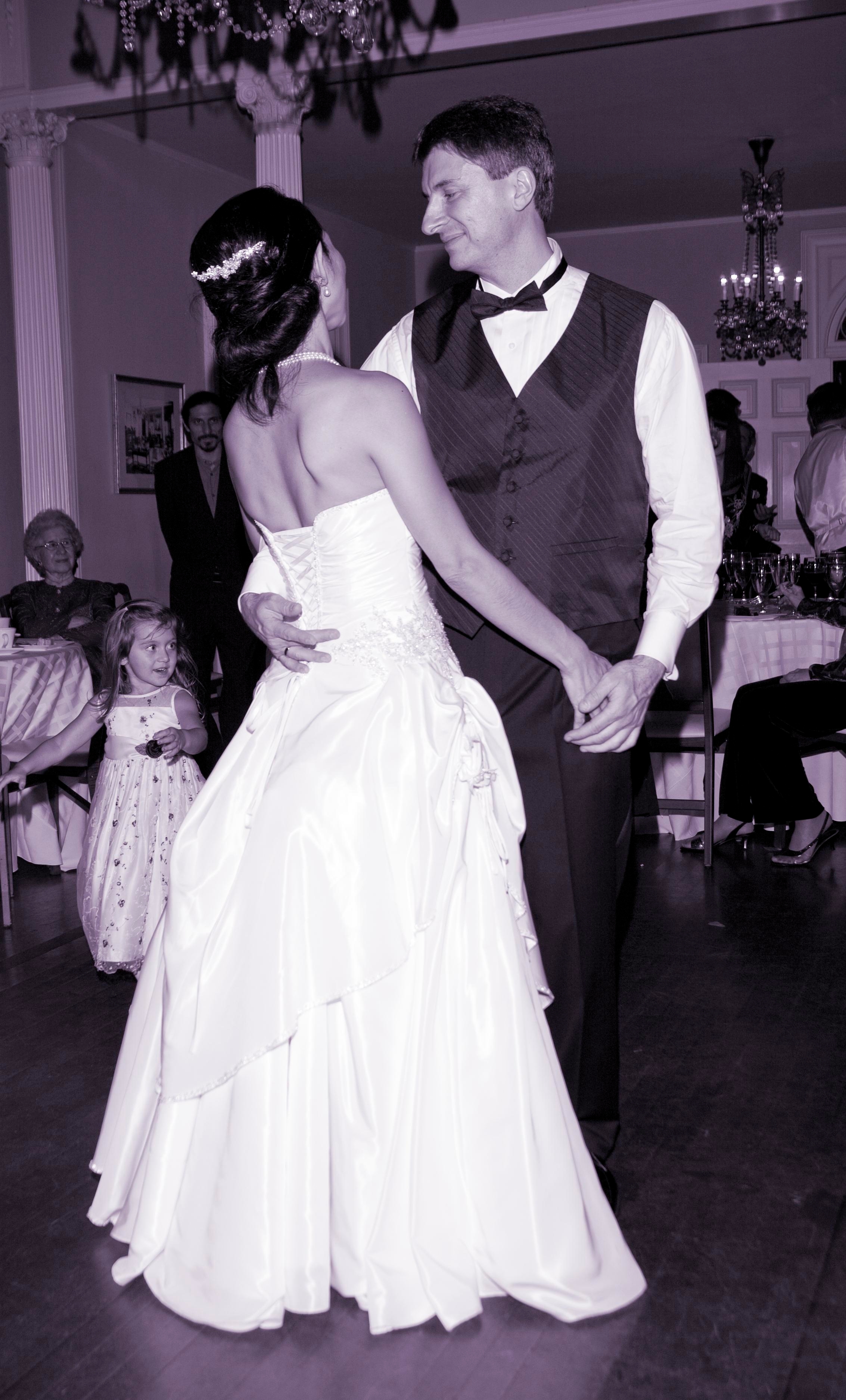 Wedding dance lessons for all levels!