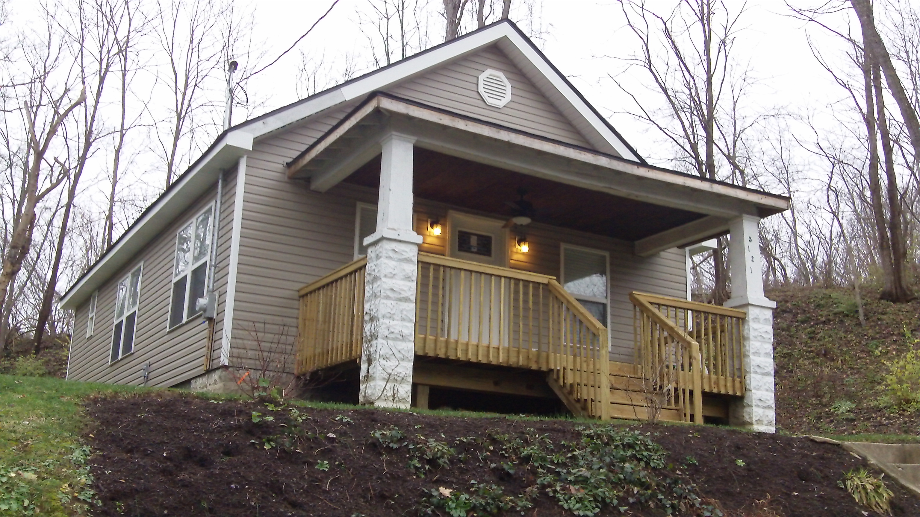 Josh McIntosh Law, 121 E 4th St, Covington, KY, Lawyers MapQuest