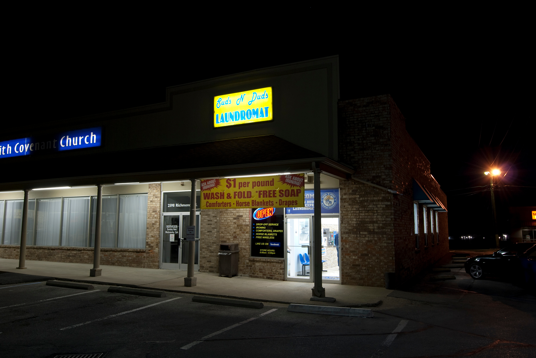 Suds 'N Duds Wildcat Express Laundromat, 2594 Richmond Rd, Lexington