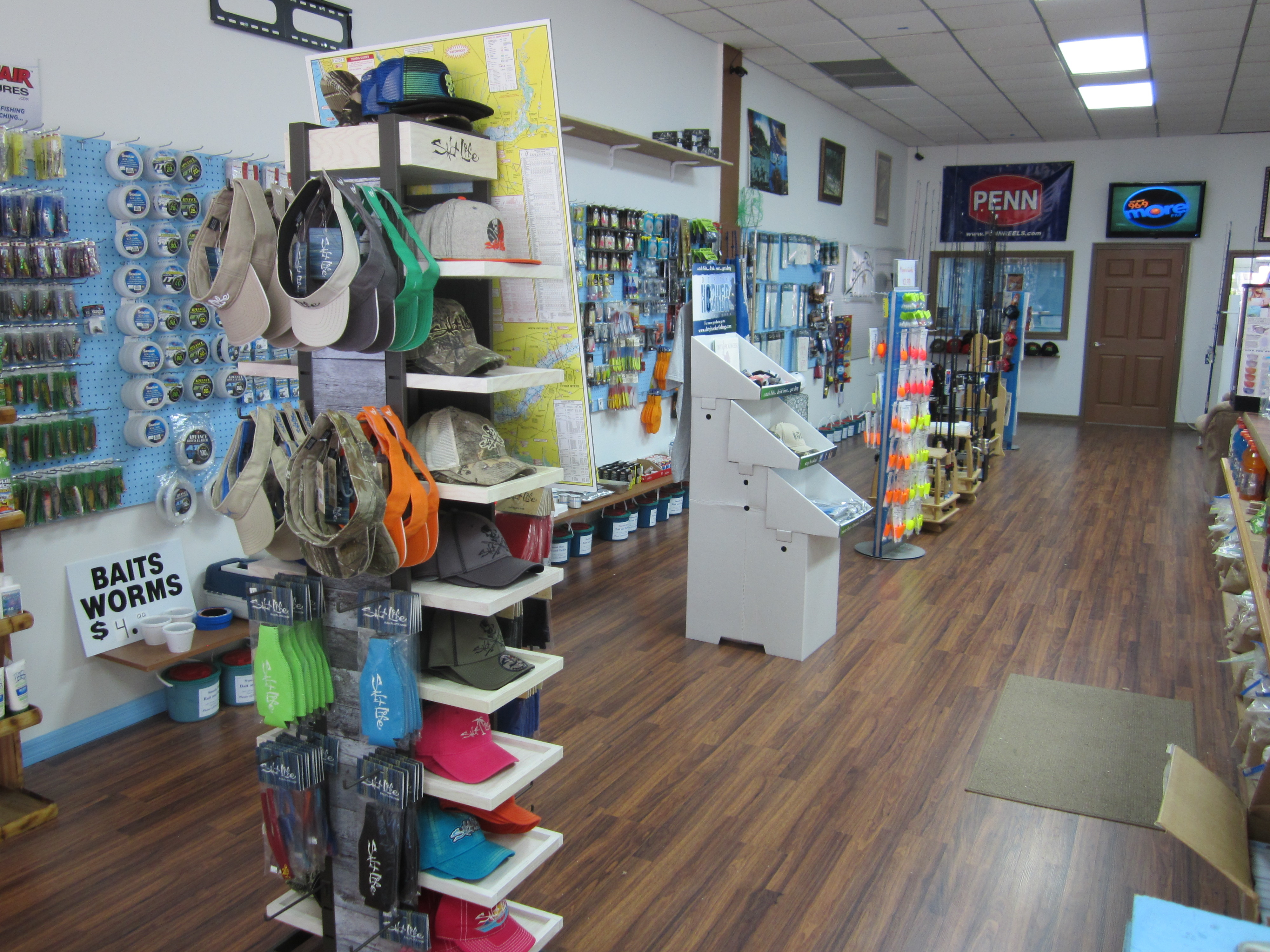 Snook Hut Bait and Tackle, Inc, 1407B Cape Coral parkway E, Cape Coral