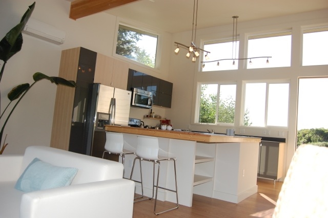 Christian Kazimir Construction Image