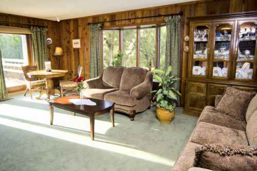 Dove Nest Bed and Breakfast - Saint Joseph, MI