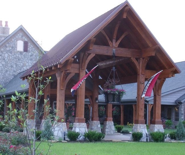 The Inn at Whitewood Village, 3146 Whitewood St NW, North Canton, OH