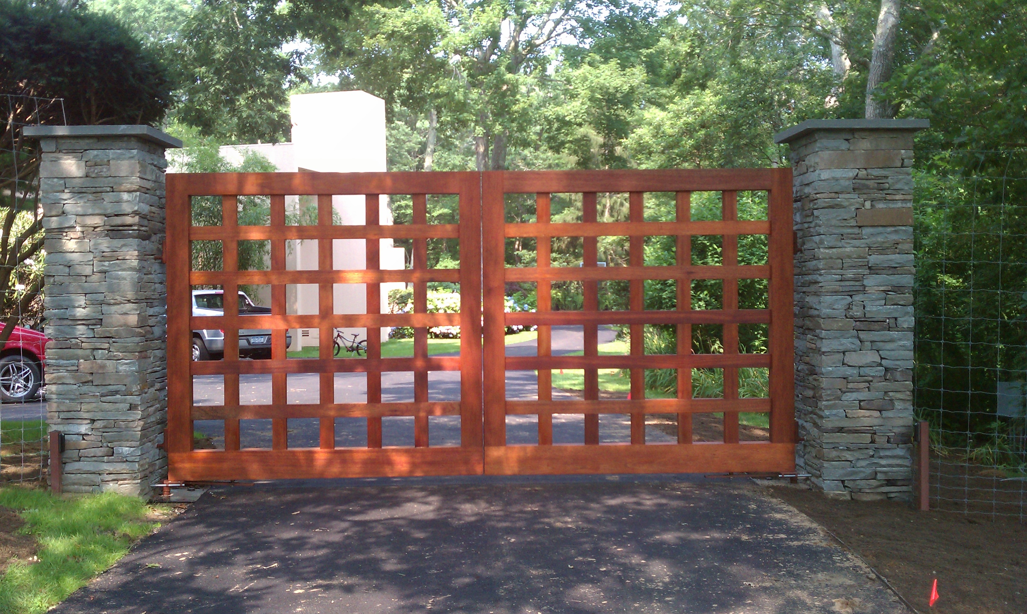 Hampton Construction Handyman Services Inc. - East Hampton, NY