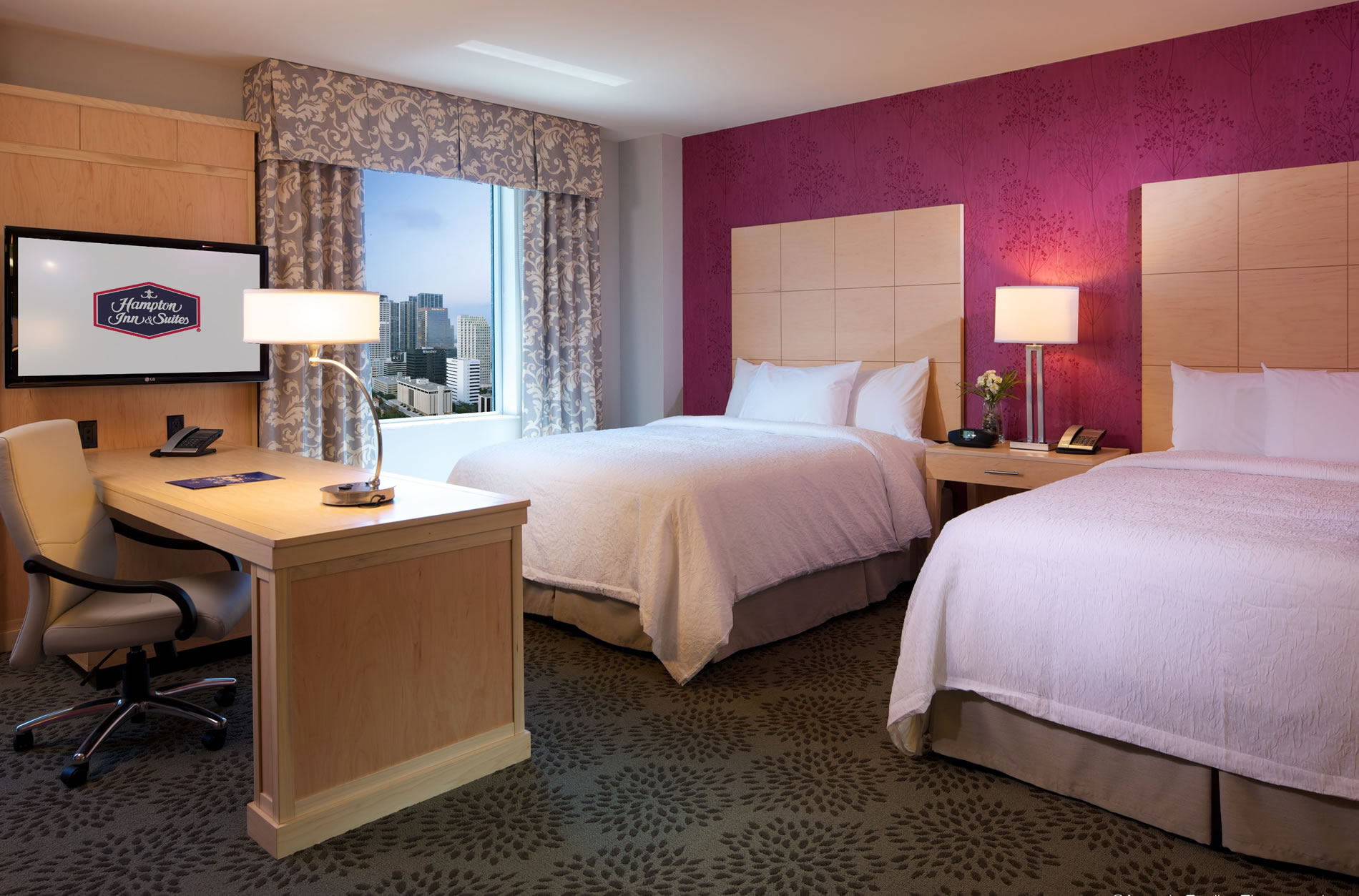 Hampton Inn & Suites by Hilton Miami Brickell Downtown Photo