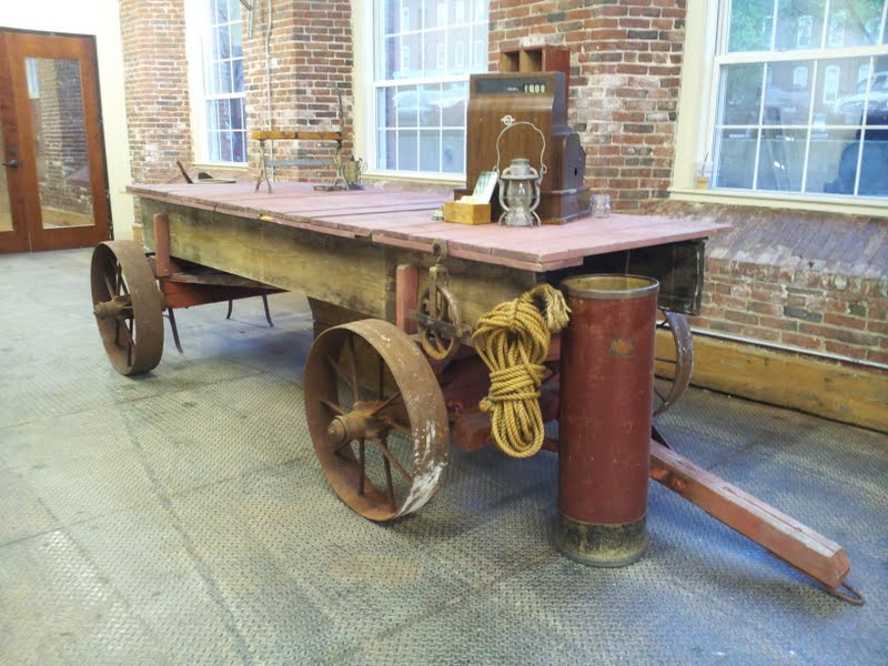 MillCity Antiques & Consignment, 250 Commercial St, Manchester, NH