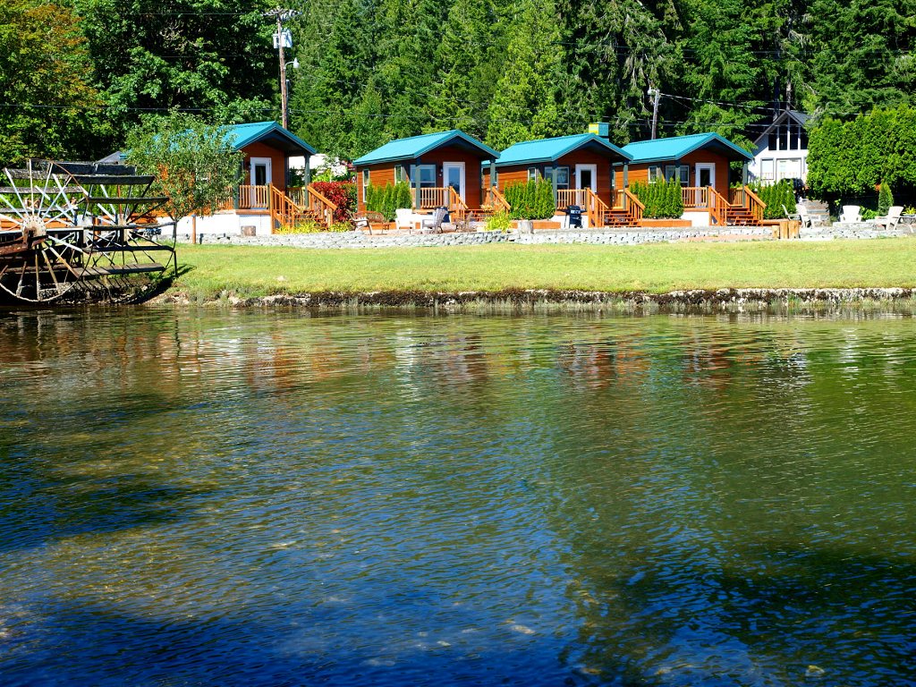 Robin Hood Village Resort 6780 E State Route 106 Union, WA Resorts