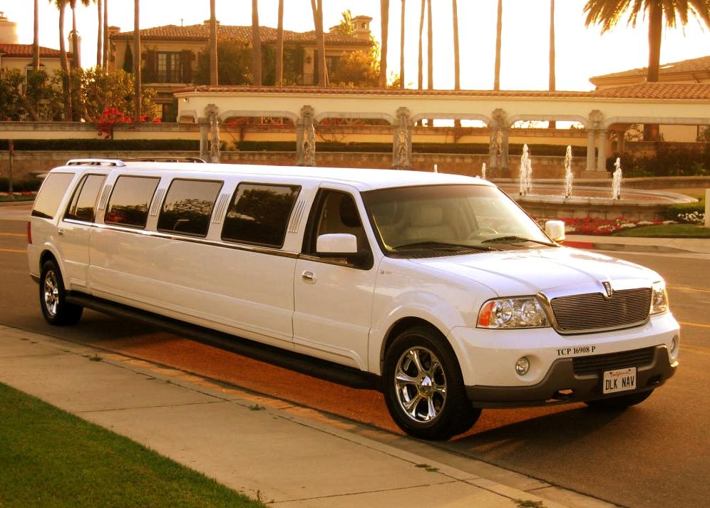 United Limousine & Charter Photo
