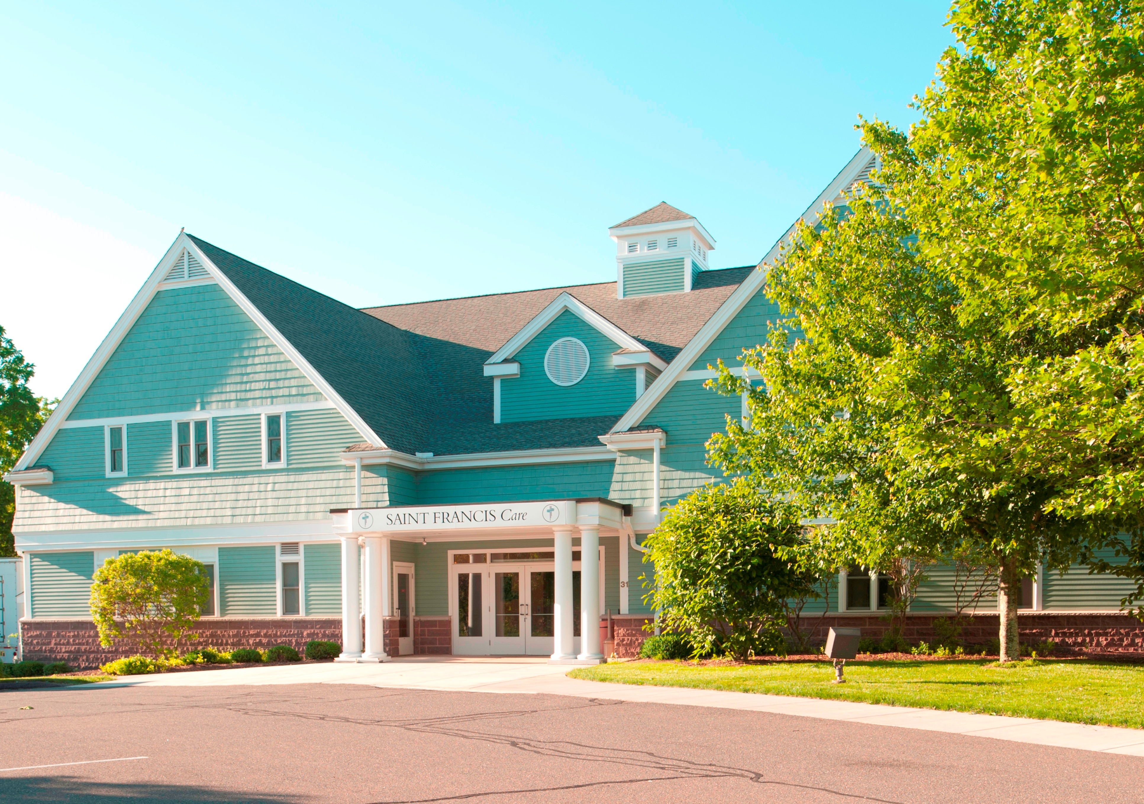 Radiology Associates of Hartford, PC, 31 Sycamore St, Suite 102