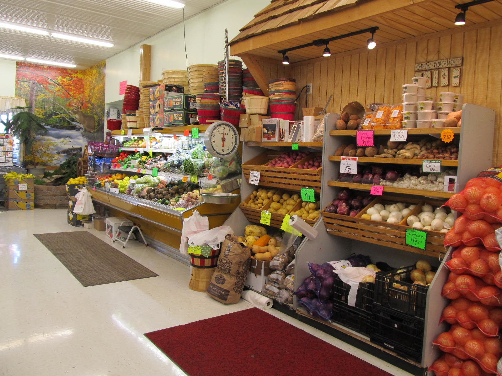 Dutchman's Store, 103 Division St, Cantril, IA MapQuest