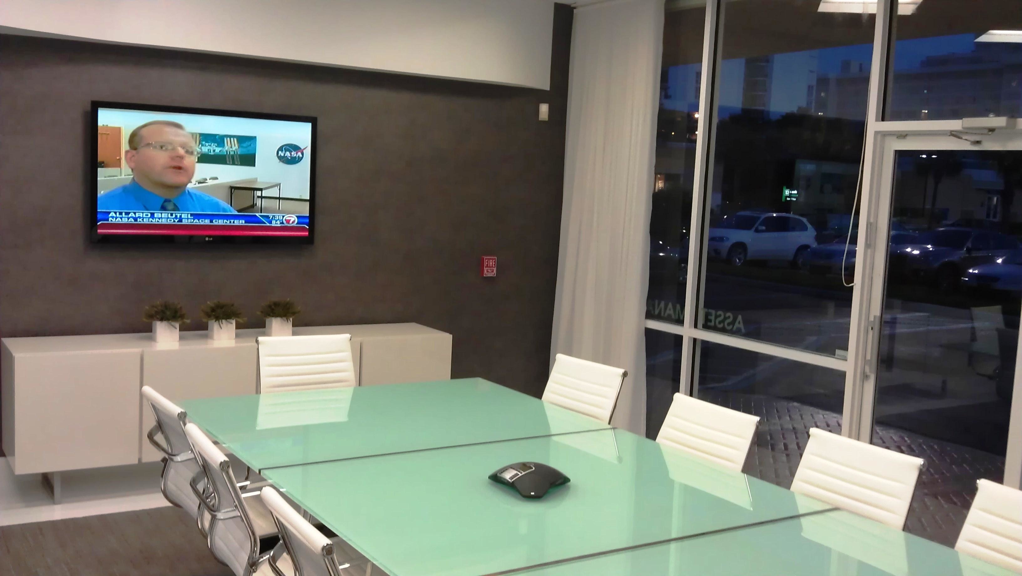 Decorus Realty