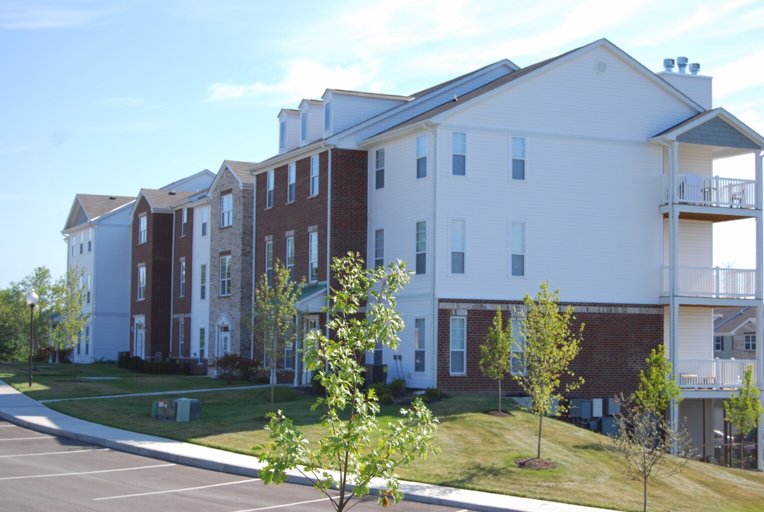 Brookstone Crossing, 6416 Ridgeline Dr, Cold Spring, KY, Apartments