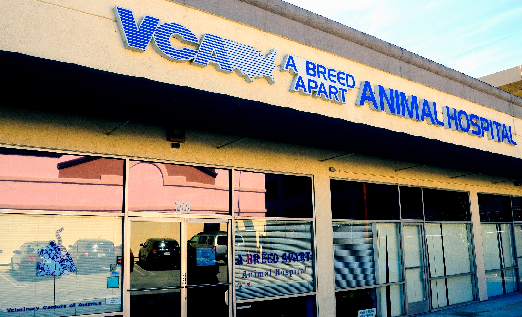 Vets in CA Pasadena 91105 VCA A Breed Apart Animal Hospital 777 S. Arroyo Pky Suite 106 (626)219-0333