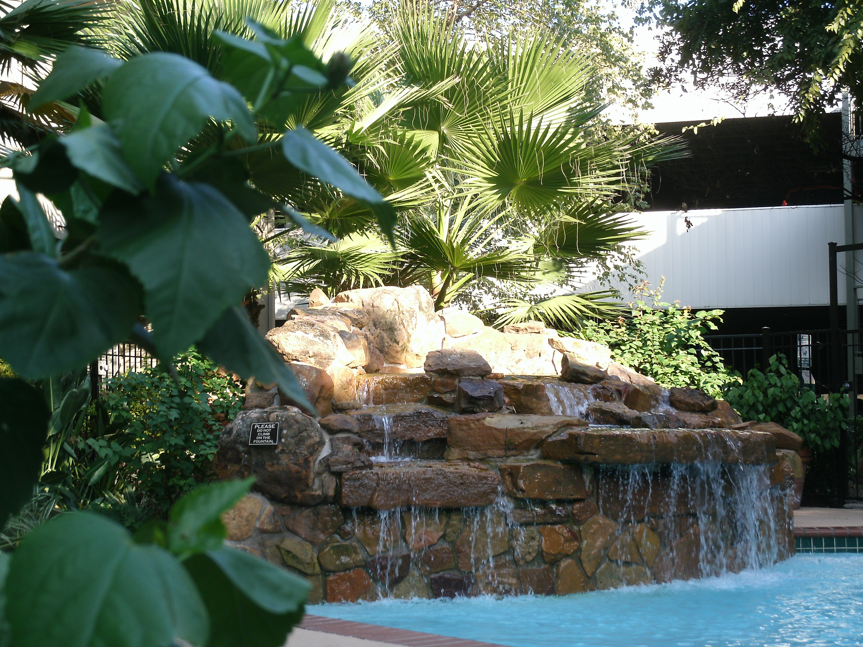 Midtown Arbor Place Apartments in Houston, TX Photo