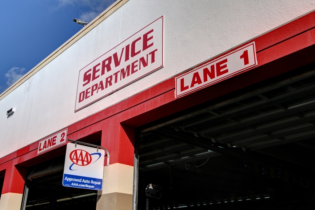 University Dodge Ram Photo
