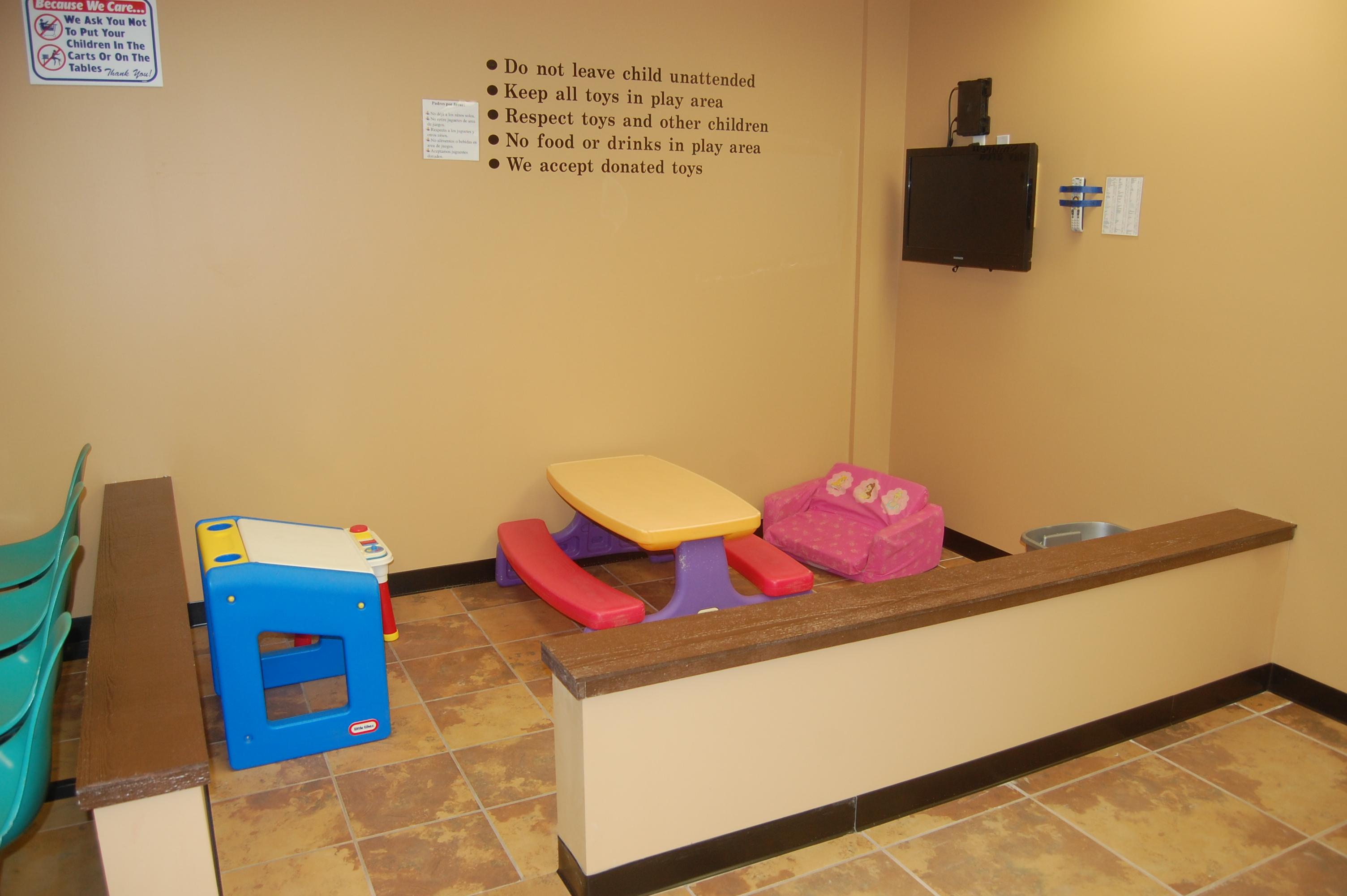 Cedar Grove Laundromat, 1981 Silver Bell Rd, 100, Eagan, MN MapQuest