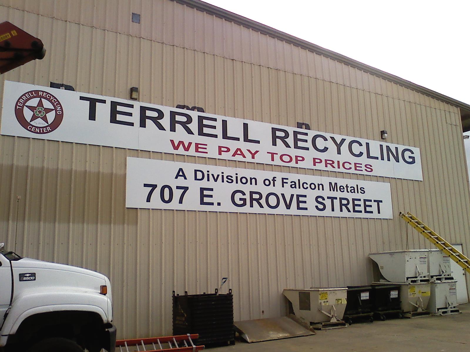 Signage 707 E. Grove St, Terrell, TX