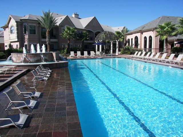 Images San Brisas Apartment Homes in Houston, TX