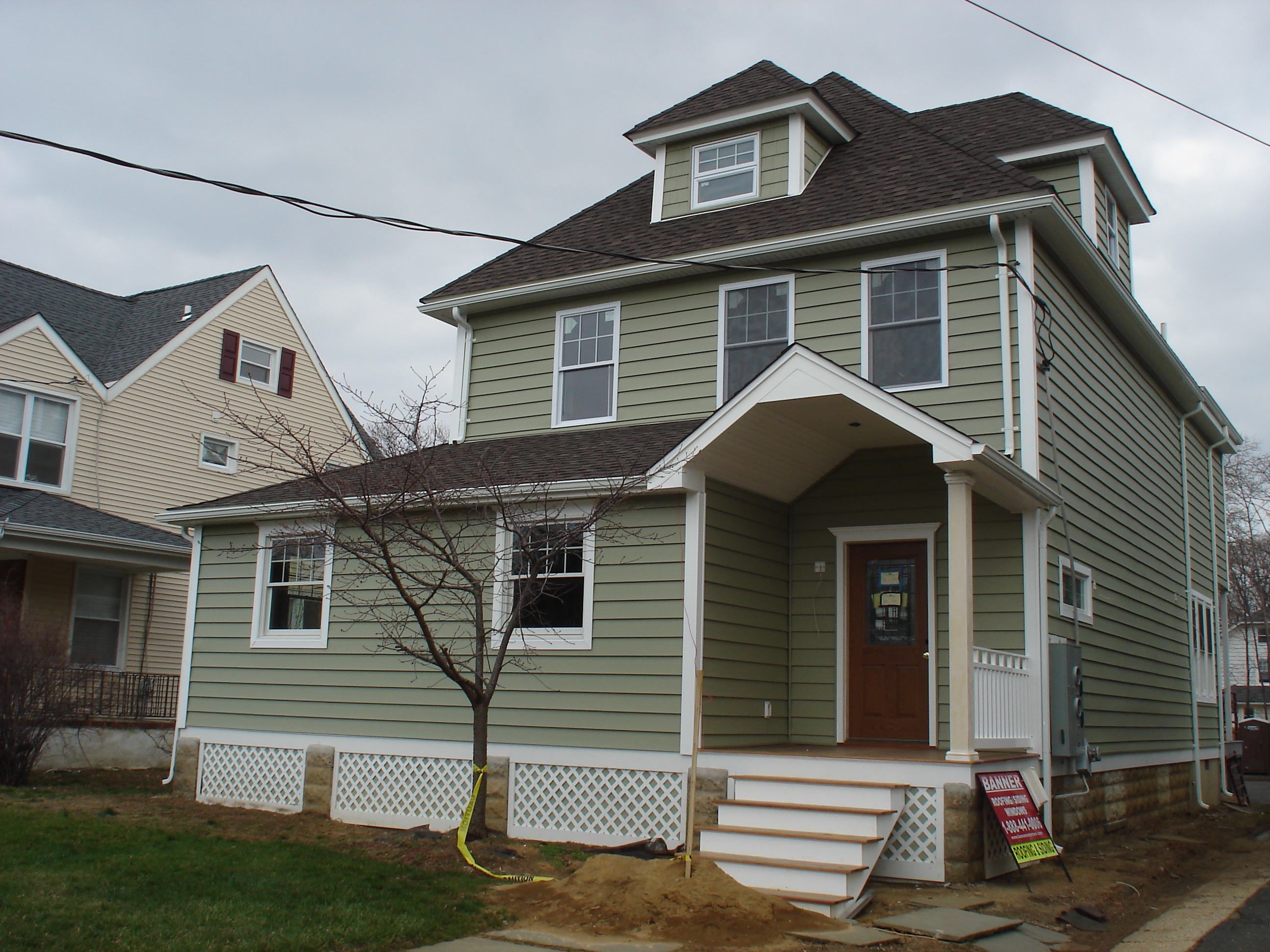 Banner Exteriors Photo