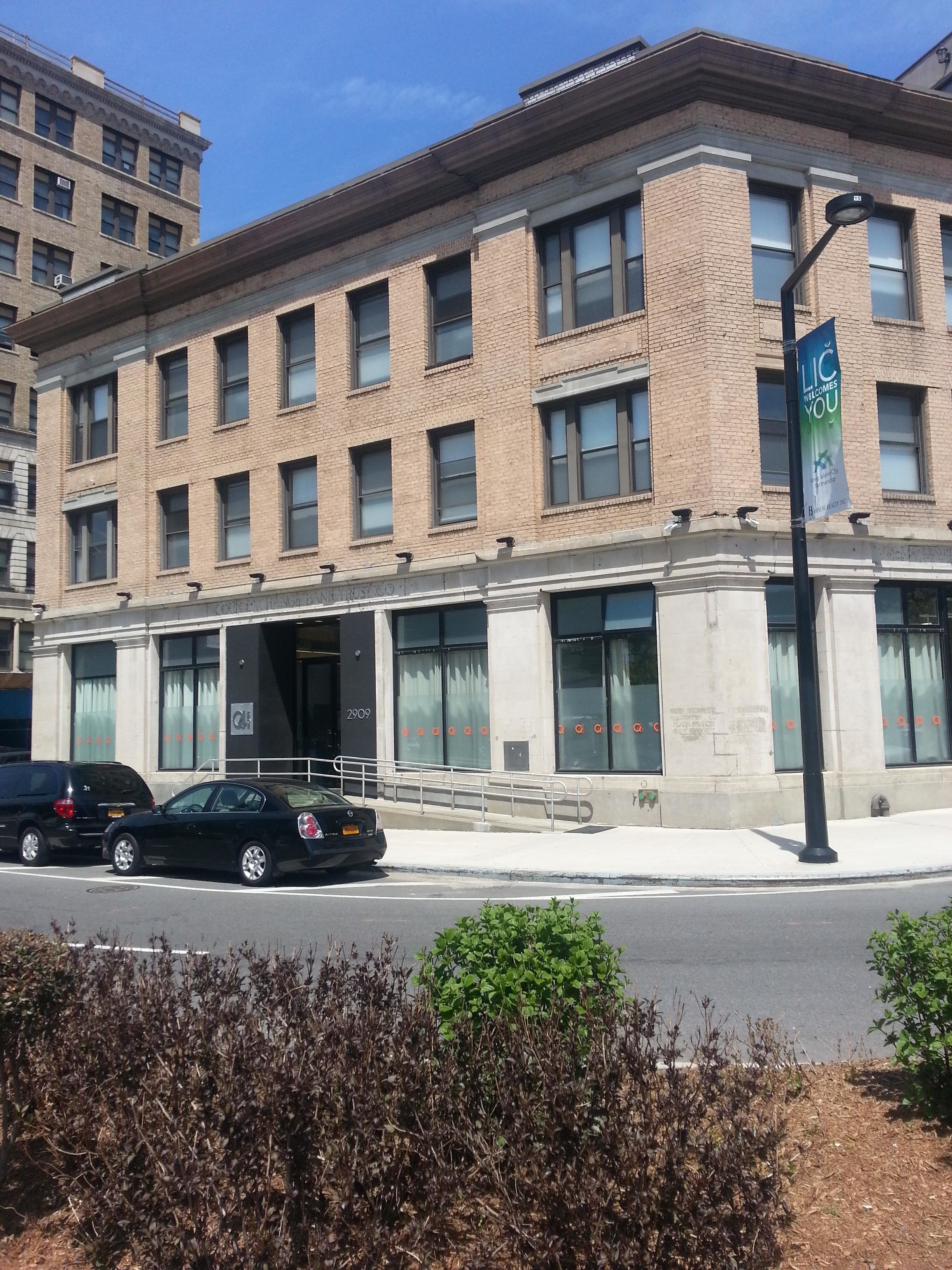 q4 hotel new york city long island city ny