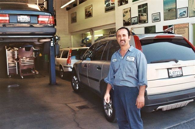 Sweden Volvo Specialist - Glendora, CA