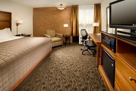 Drury Inn & Suites Frankenmuth, 260 S Main St, Frankenmuth, MI - MapQuest