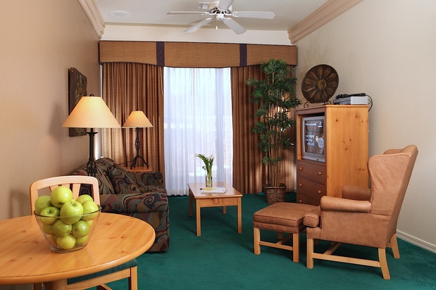 Images London Bridge Resort